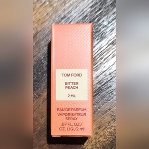 Tom Ford Bitter Peach 2ml spray sample